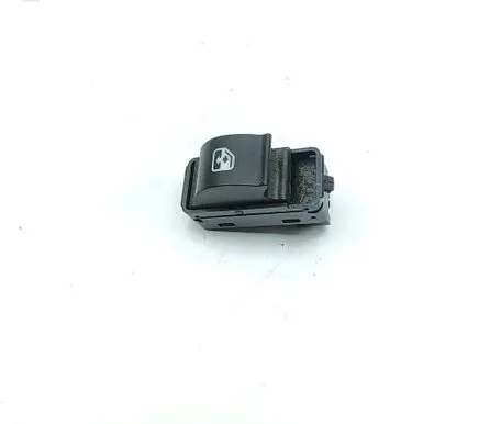 Iveco Daily 6th gen Electric window control switch 5801615440