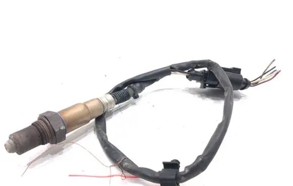 Volkswagen Jetta VI Lambda probe sensor 06K906262N