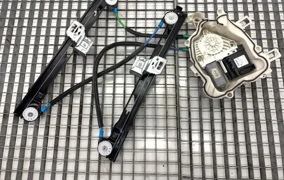 Seat Altea Front door window regulator with motor 1K0959792D