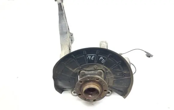 Jeep Cherokee Front wheel hub spindle knuckle 2251752A 3844480