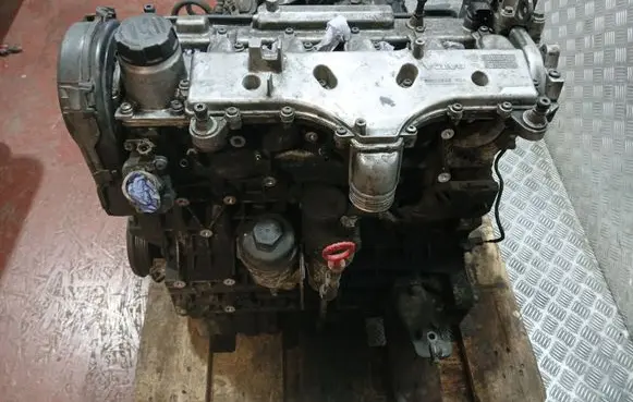 Volvo XC90 Engine D5244T