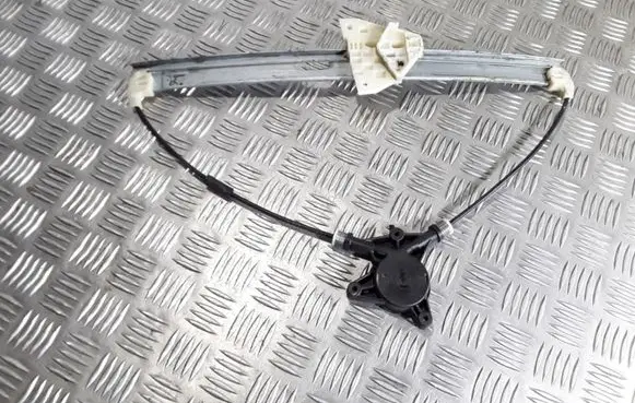 Mazda 6 Front window lifting mechanism without motor