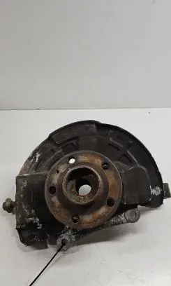Volvo V70 Front wheel hub spindle knuckle