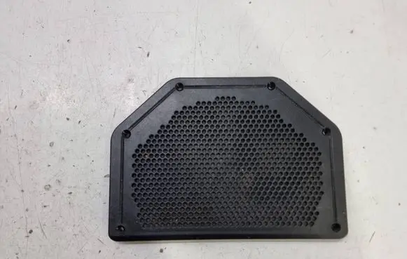BMW 3 E90 E91 Subwoofer grill/trim 6925337 A106