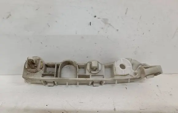 Citroen C-Crosser Front bumper mounting bracket