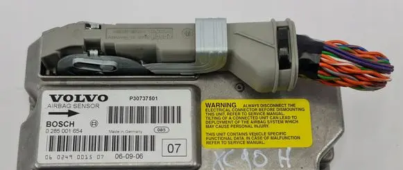 Volvo XC90 Airbag control unit/module P30737501