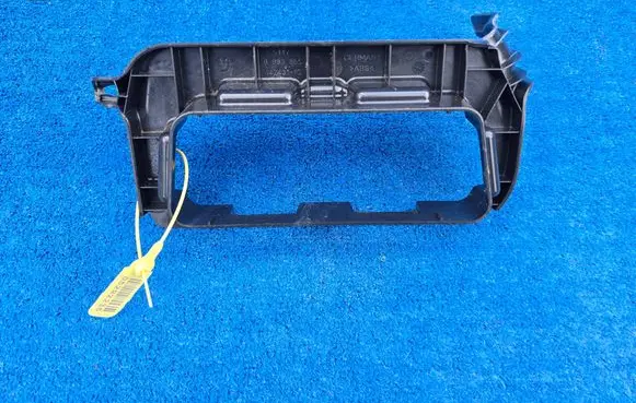 BMW Z4 g29 Front door storage pocket/box 6993855