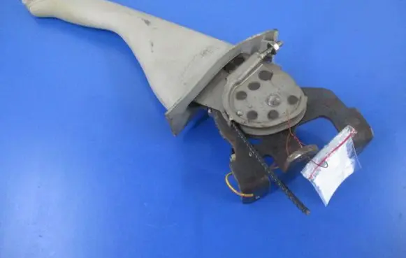 Hyundai Trajet Handbrake/parking brake lever assembly
