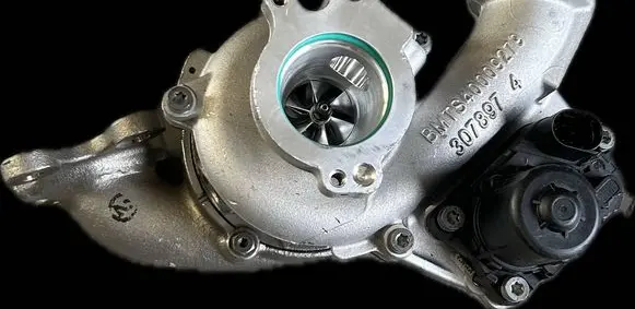 Volkswagen Touran III Turbo 40009100 05E145701B 05E145701P