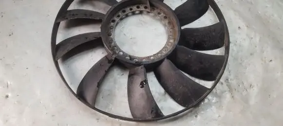 Volkswagen PASSAT B5 Fan impeller 059121301B