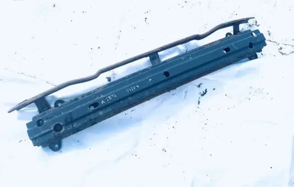 Hyundai Getz Front bumper cross member