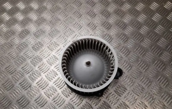 Hyundai Tucson TL Heater fan/blower D316NFFAA