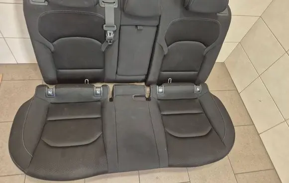 Hyundai i30 Second row seats 