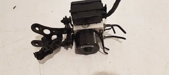 Skoda Octavia Mk2 (1Z) ABS Pump 1Z0919283B