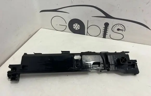 BMW iX Radiator support slam panel bracket 8666839