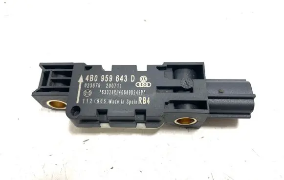 Audi A3 S3 A3 Sportback 8P Airbag deployment crash/impact sensor 4B0959643D 023679200711 63328RB40649D249P