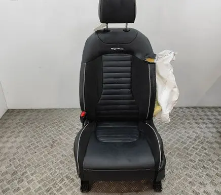 KIA Sportage Front driver seat 88300R2AF0F3K 88300R2AF0