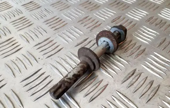 BMW 1 F20 F21 Rear suspension camber bolt 