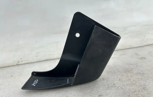 Renault Laguna III Rear mudguard 7711422389