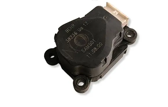 Mercedes-Benz S W220 Air flap motor/actuator 38236UA12 AM501
