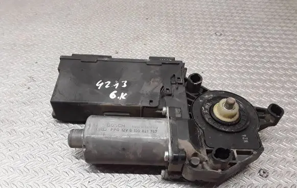 Audi A4 S4 B7 8E 8H Rear door window regulator motor 8E0959801A