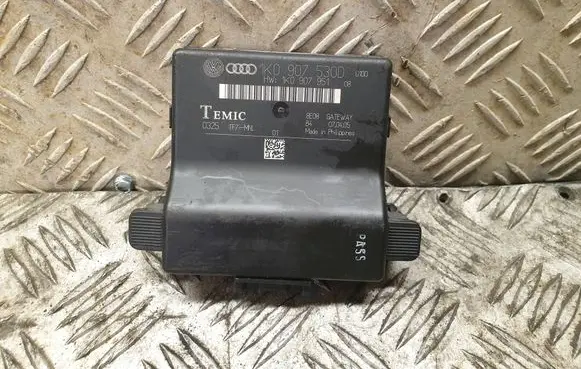 Audi A3 S3 8P Gateway control module 1K0907530D 1K0907951