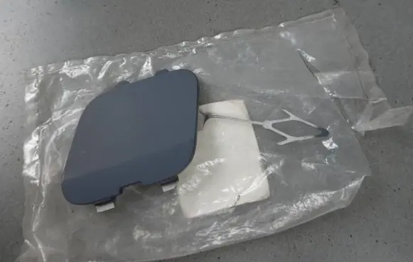 Opel Astra J Rear bumper row hook cap/cover 13266650