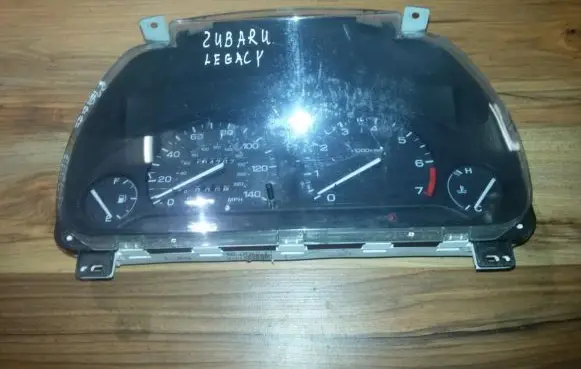 Subaru Legacy Speedometer (instrument cluster) 0201121 85013ac411