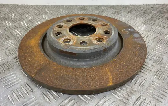 Jeep Grand Cherokee WL Rear brake disc