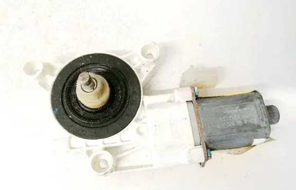 Chrysler Sebring (JS) Rear door window regulator motor 0130822328