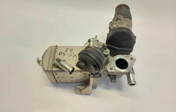 Volvo XC40 EGR valve cooler 32203034JLK01