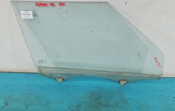 KIA Soul Front door window glass four-door IMPRK1442315