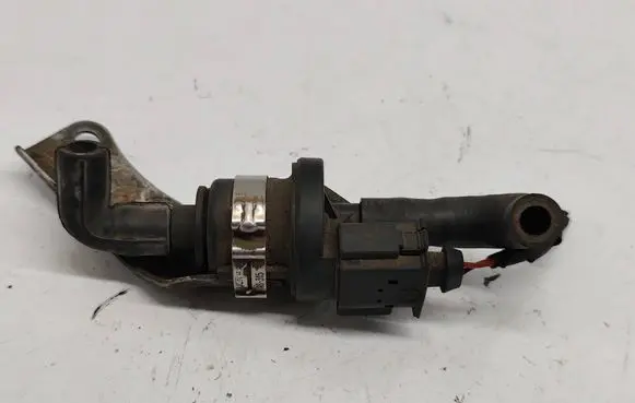 Mercedes-Benz A W168 Valve vacuum A0004764532 0004764532 0280142328