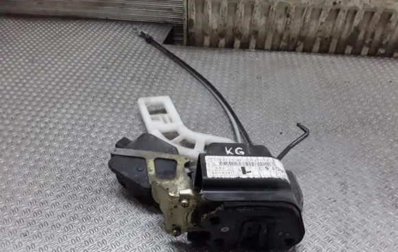 KIA Sportage Rear door lock 814101F010