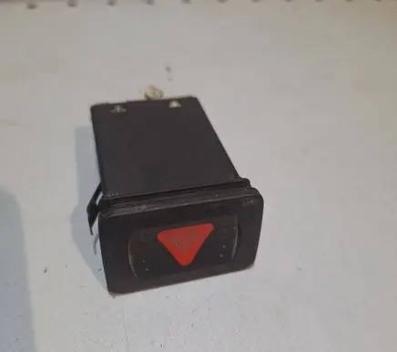Volkswagen Golf IV Hazard light switch 1J0953235J 1J0953235D 1J0953235H