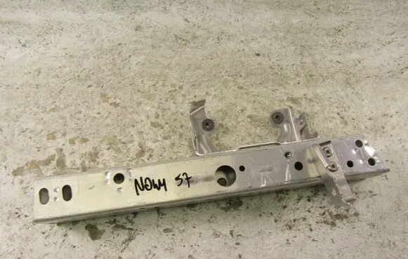 BMW i3 Front bumper support beam D5222076000