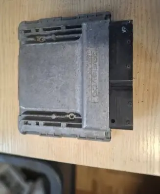 Ford Focus Engine control unit/module ECU 5M5P12B565AJ 5M5T14C337AJ
