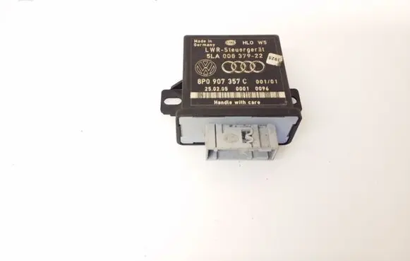 Audi A3 S3 8P Light module LCM 5LA00837922 8P0907357C
