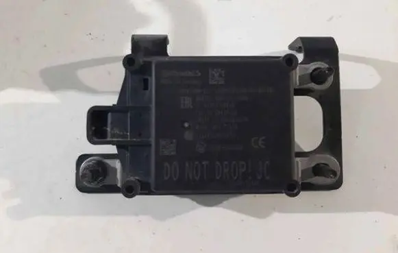 Nissan Leaf II (ZE1) Distronic sensor radar 4135AARS4B 4057146068 2014DJ6494