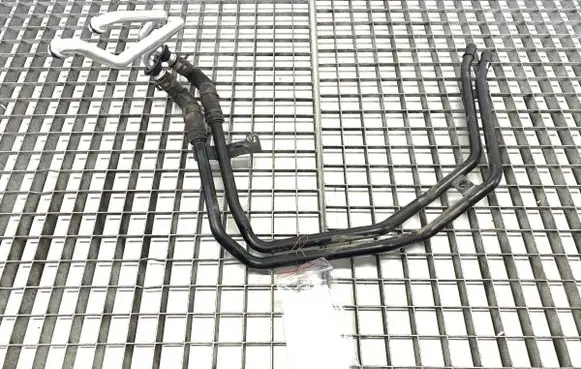 Audi Q8 Engine coolant pipe/hose 4M0121085P