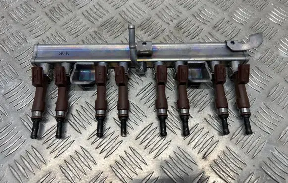 Fuel injectors set
