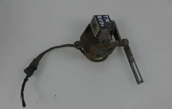 Mercedes-Benz SLK R171 Headlight/headlamp level sensor A0025428818