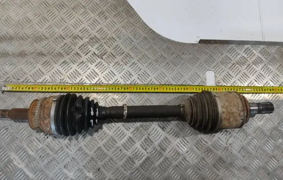 Mitsubishi Pajero Rear driveshaft