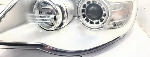 Volkswagen Touareg I Headlight/headlamp