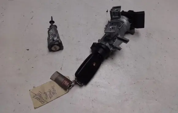 Seat Toledo IV (NH) Ignition lock