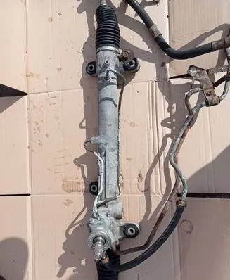 Toyota Avensis T250 Steering rack 1AZ