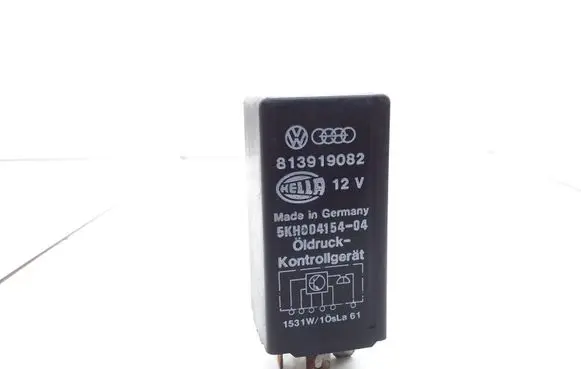 Audi 80 90 B3 Hazard warning light relay 813919082