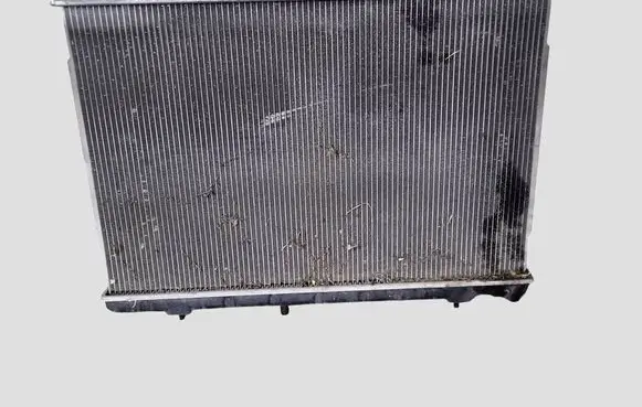 Nissan X-Trail T31 Coolant radiator