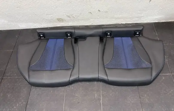 BMW 1 F40 Rear seat 