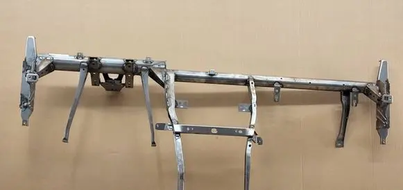 Volvo C40 Dashboard cross member/frame bar 31442344